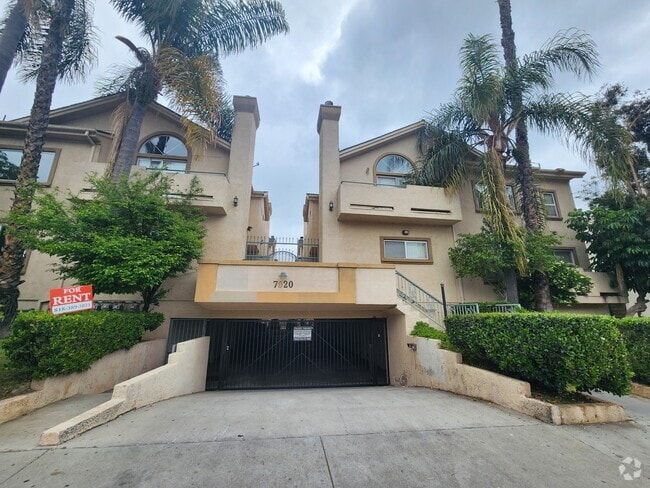 Building Photo - 7020 Lennox Ave Unit 7 Rental