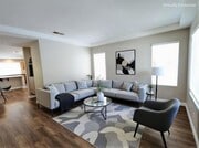 Photo - 145 Canyon Creek Way