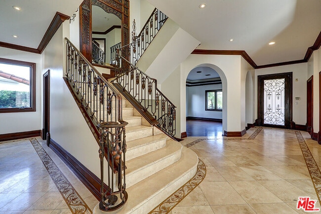 Photo - 209 S Anita Ave