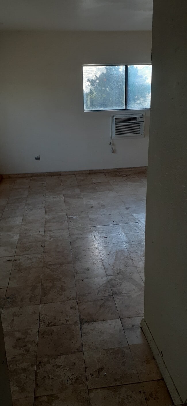 Photo - 34874 Cedar Ave