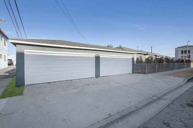 garage parking included - 4091 Rosecrans Ave