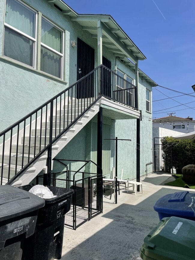 Photo - 627 9th St Unit #D