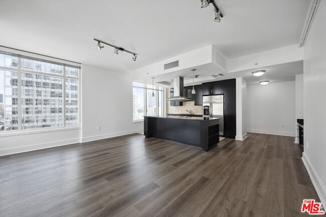 Photo - 717 W Olympic Blvd Unit 1605