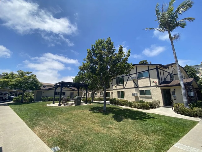 Photo - 4085-4089-4089 Nobel Dr Unit 104