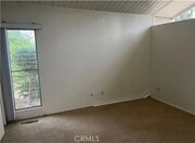 Photo - 1081 Wass St