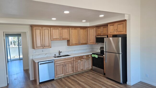 Photo - 647 Ocean View Dr Unit 647