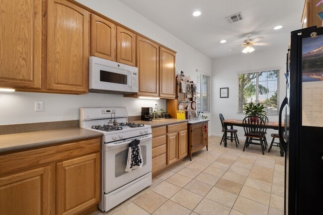 Photo - Beautiful Golf Course Home in Solera at Apple Valley (55+ Community)