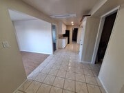 Photo - 954 Surrey Dr