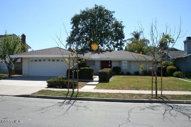 Photo - 77 Fallbrook Ave