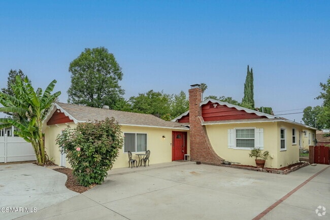 Building Photo - 22637 Mariano St Rental