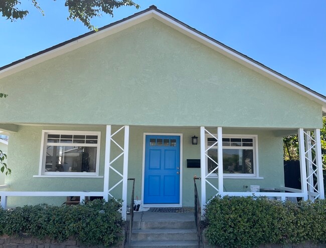 Building Photo - 13527 S Raymond Ave Rental