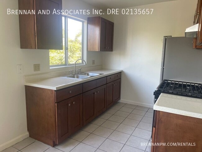 Photo - 1540 Fern St Unit #A