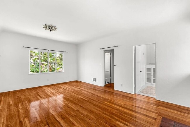 Photo - 9120 Beverly Blvd Unit 9122