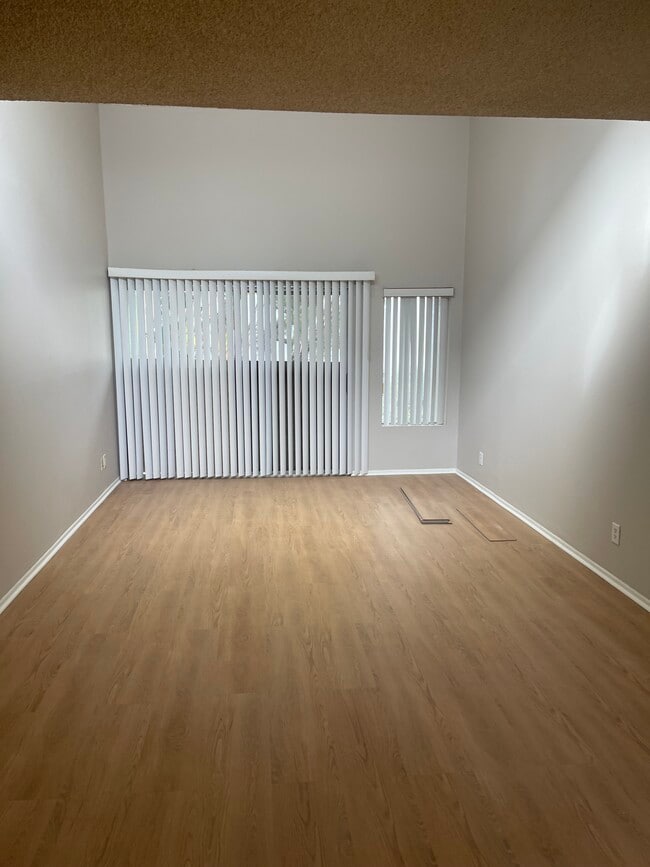 Photo - 18645 Hatteras St Unit 280