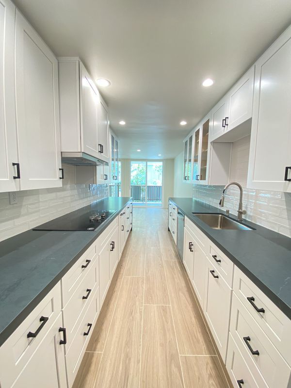 Photo - 848 Kings Rd