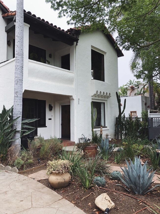 Photo - 922 N La Jolla Ave Unit 1