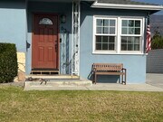 Photo - 637 Dornie St