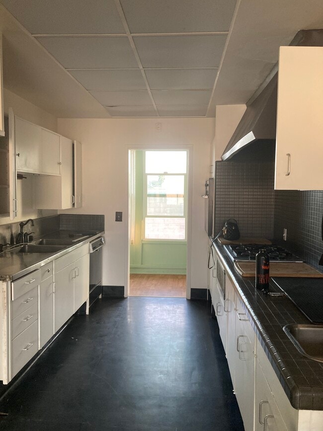 Kitchen Dining - 259 S Rosemead Blvd Unit A