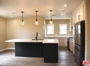 Photo - 1303 S Tremaine Ave Unit #1305