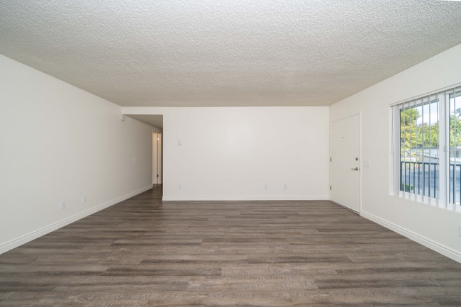 Photo - 1150 Meadow Lake Dr Unit 05