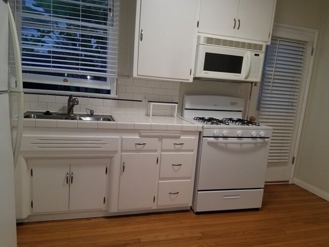 Photo - 1059 Euclid St