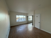 Photo - 317 Laurel St