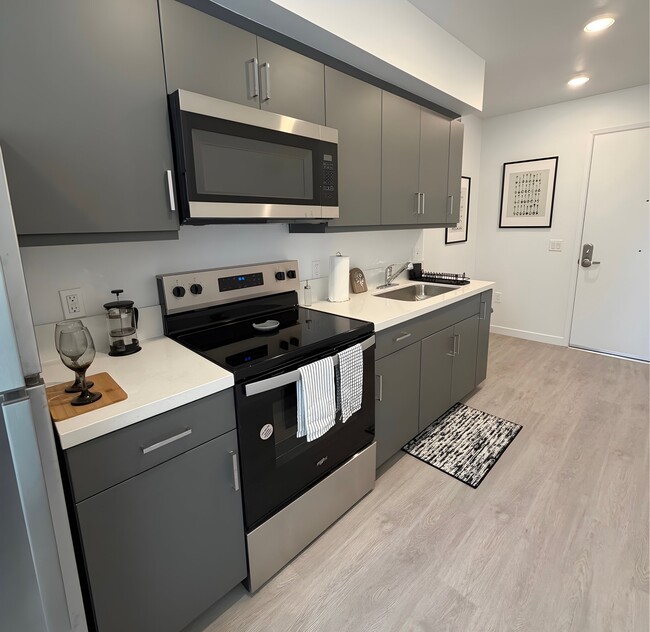Photo - 10705 Avalon Blvd Unit 215