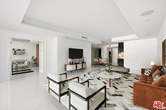 Photo - 1100 Alta Loma Rd Unit 1002