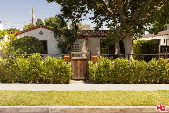 Building Photo - 5120 Willowcrest Ave