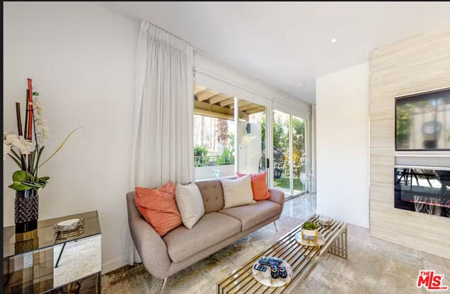 Photo - 78155 Cabrillo Ln Unit 37