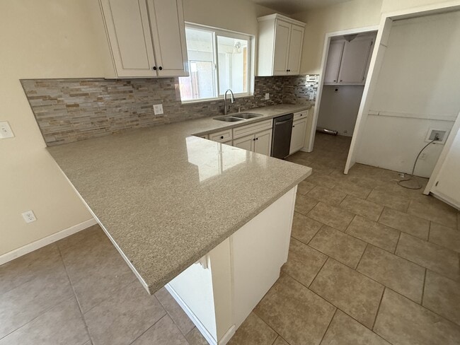 Photo - 14940 Gayhead Rd