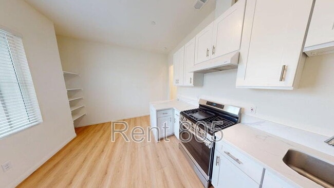 Photo - 525 Eureka Dr