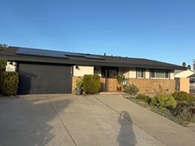 Building Photo - Newly remodeled three bedroom two bath.