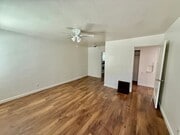 Photo - 1006 S Howard St