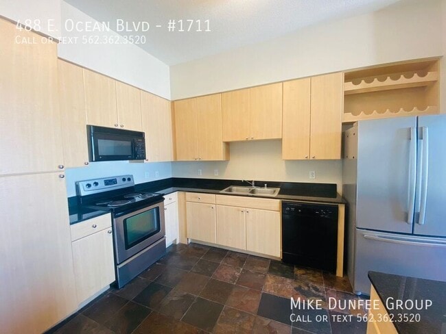 Building Photo - 488 E Ocean Blvd Unit #1711