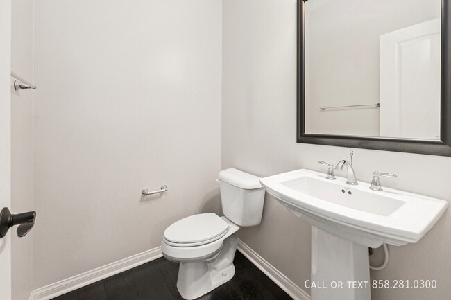 Photo - 16204 Veridian Cir