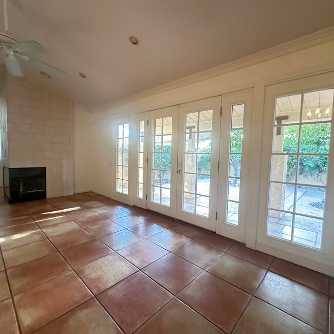 Photo - 40064 Silktree Ct