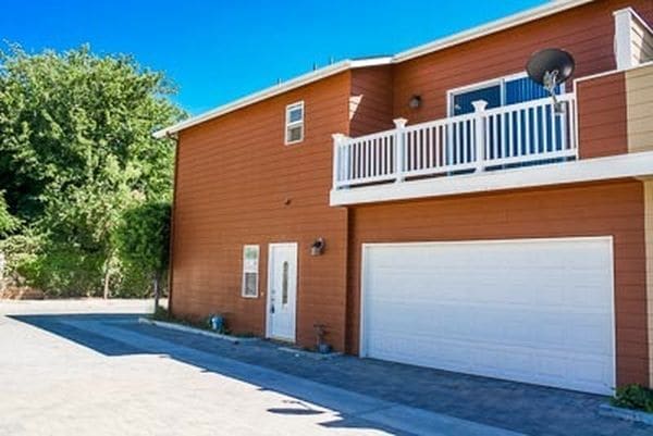 Photo - 1918 Kelly Ave