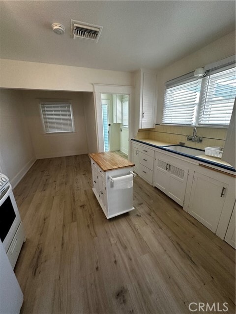 Photo - 3455 Locust St