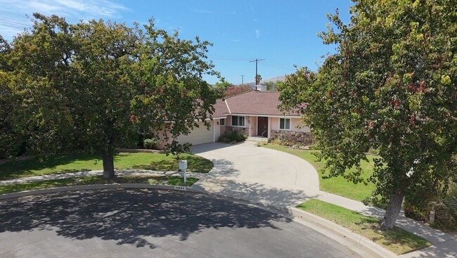 Photo - 19647 Merridy St