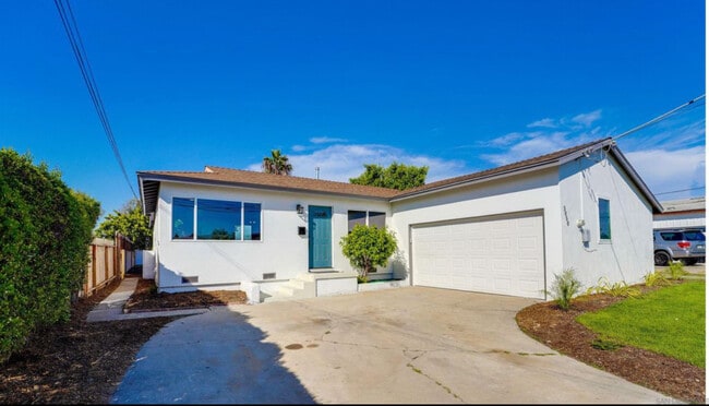 Building Photo - 5050 Reynolds St