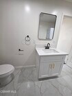 Photo - 22158 Eccles St