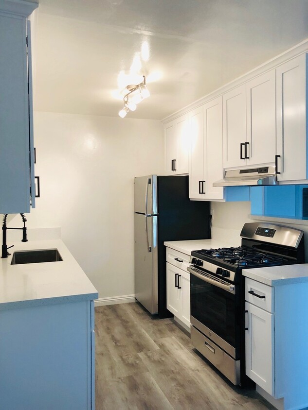 Floor Plan - 2BD/1BTH