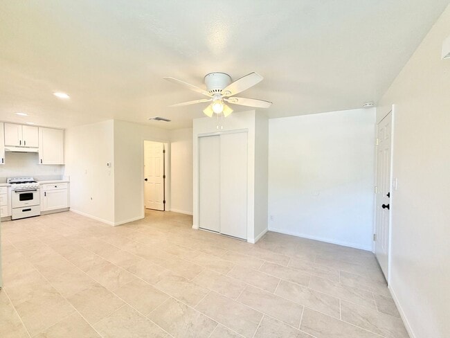 Photo - AVAILABLE NOW!! Studio Apartment in Palm Springs! Unit 10