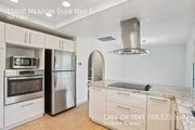 Photo - 11000 Meadow Glen Way E