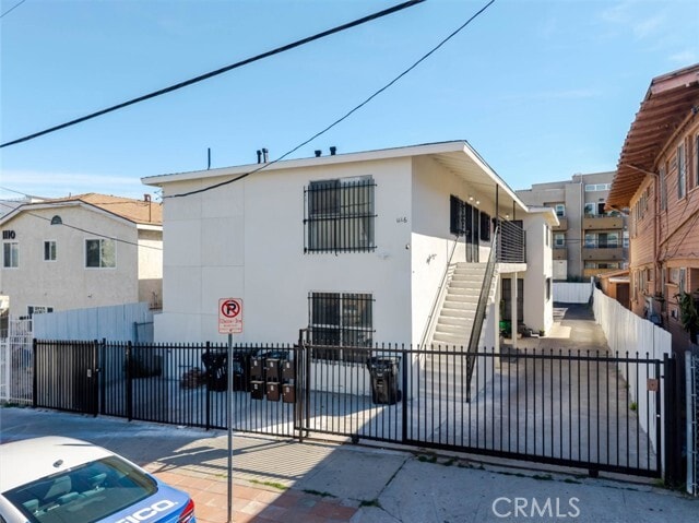 Building Photo - 1116 S Berendo St Unit 1