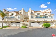 Photo - 6463 Zuma View Pl Townhome