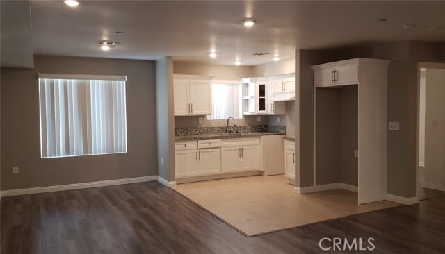 Photo - 2053 W Florence Ave