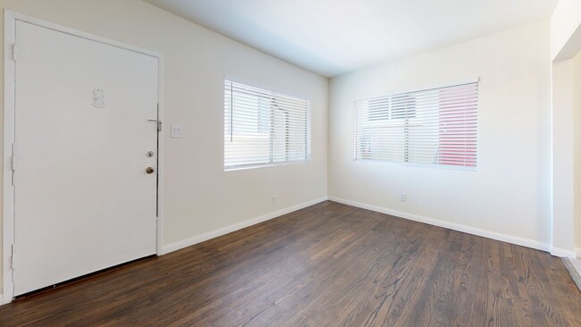 Photo - 3210 Ellsworth St . Your 2 bedrooms Awaits!