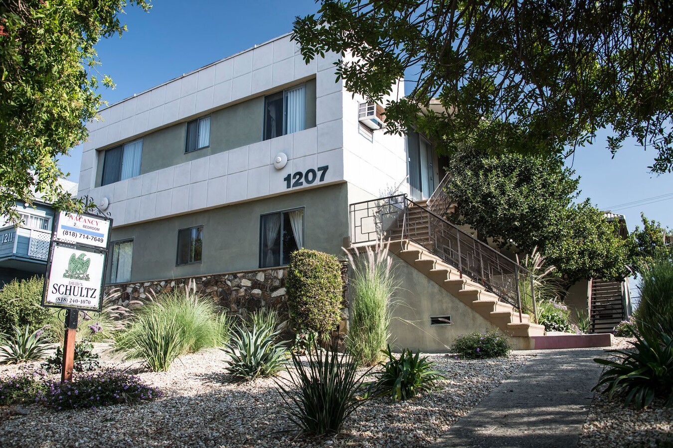 1207 Huntington - 1207 Huntington Apartments